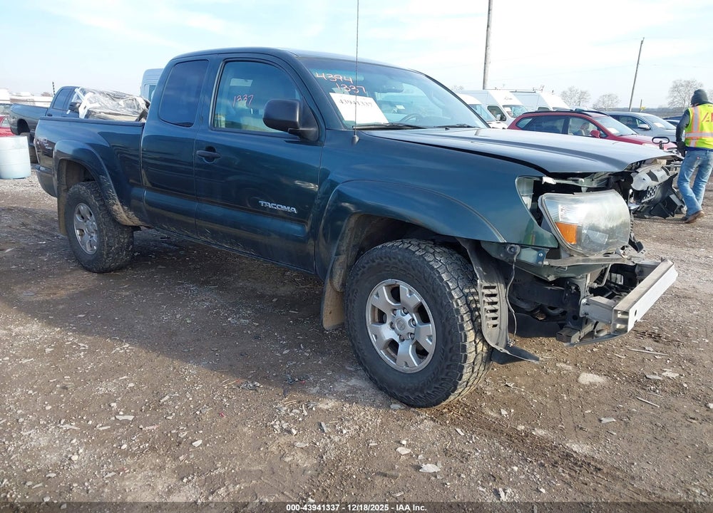 2011 TOYOTA TACOMA BASE V6 VIN: 5TFUU4EN6BX017137