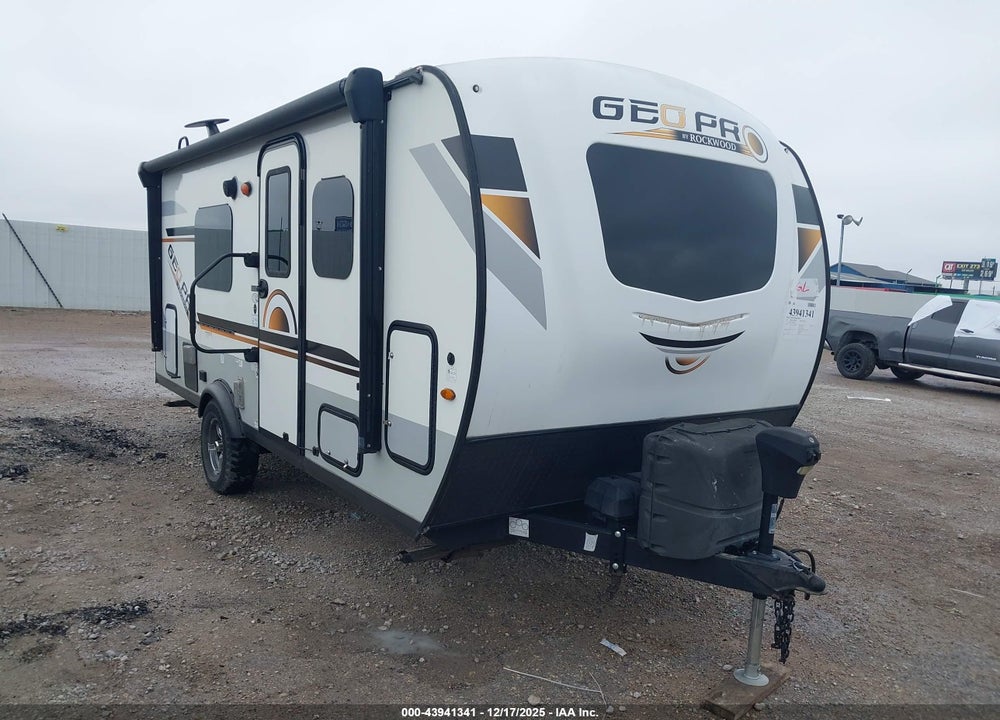 2021 FOREST RIVER ROCKWOOD VIN: 5ZT2RSJC7M3019845