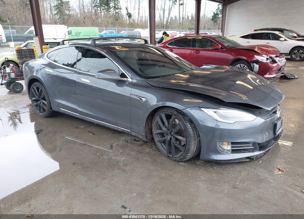 2020 TESLA MODEL S VIN: 5YJSA1E25LF397488