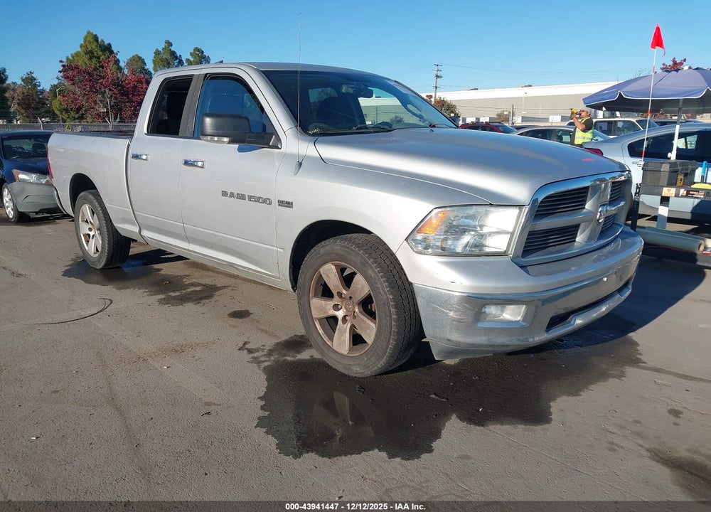 2011 RAM 1500 SLT VIN: 1D7RB1GT3BS535019