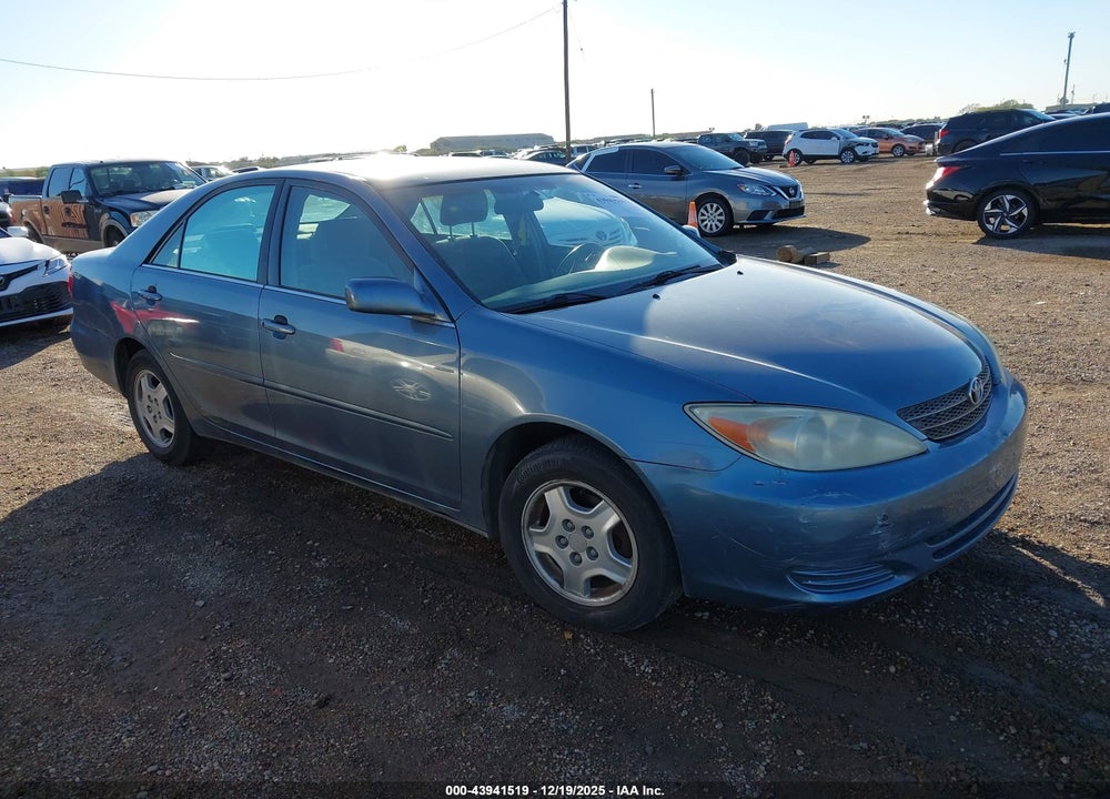 2002 TOYOTA CAMRY LE VIN: 4T1BE32K52U524763