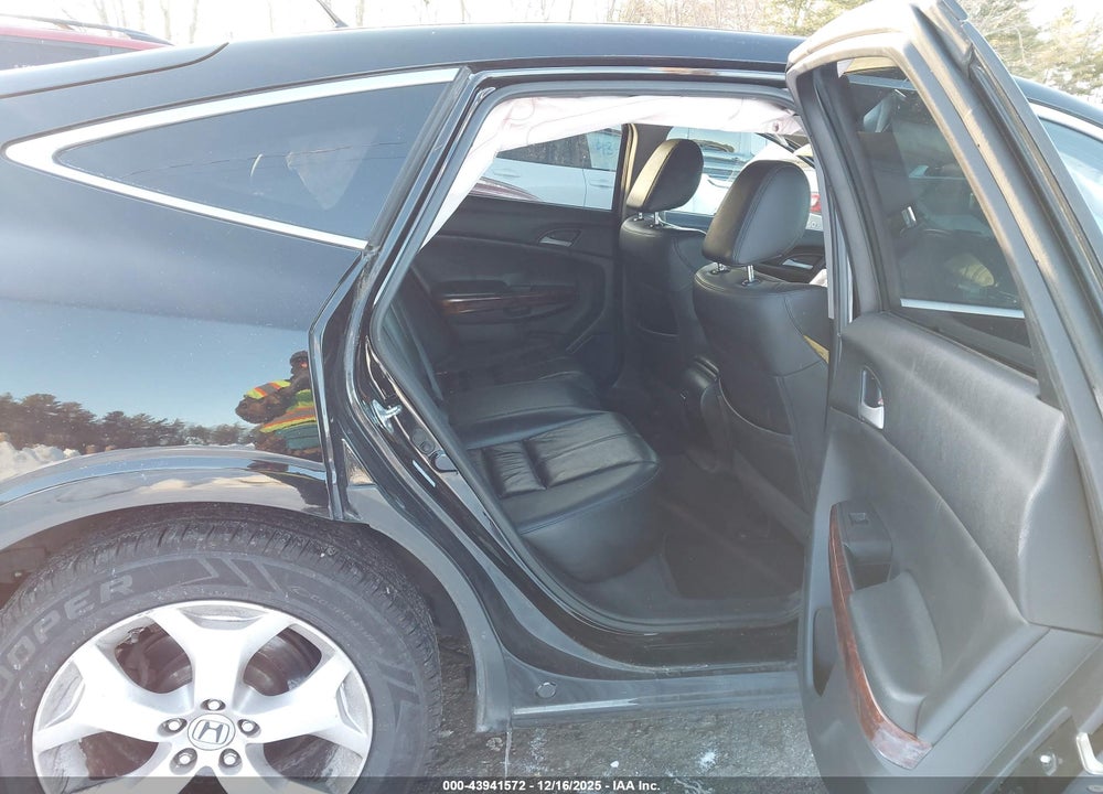 2010 HONDA ACCORD CROSSTOUR EX-L VIN: 5J6TF2H59AL016358