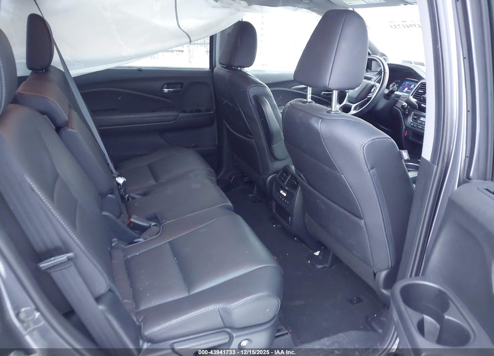 2021 HONDA PILOT AWD SPECIAL EDITION VIN: 5FNYF6H27MB018576