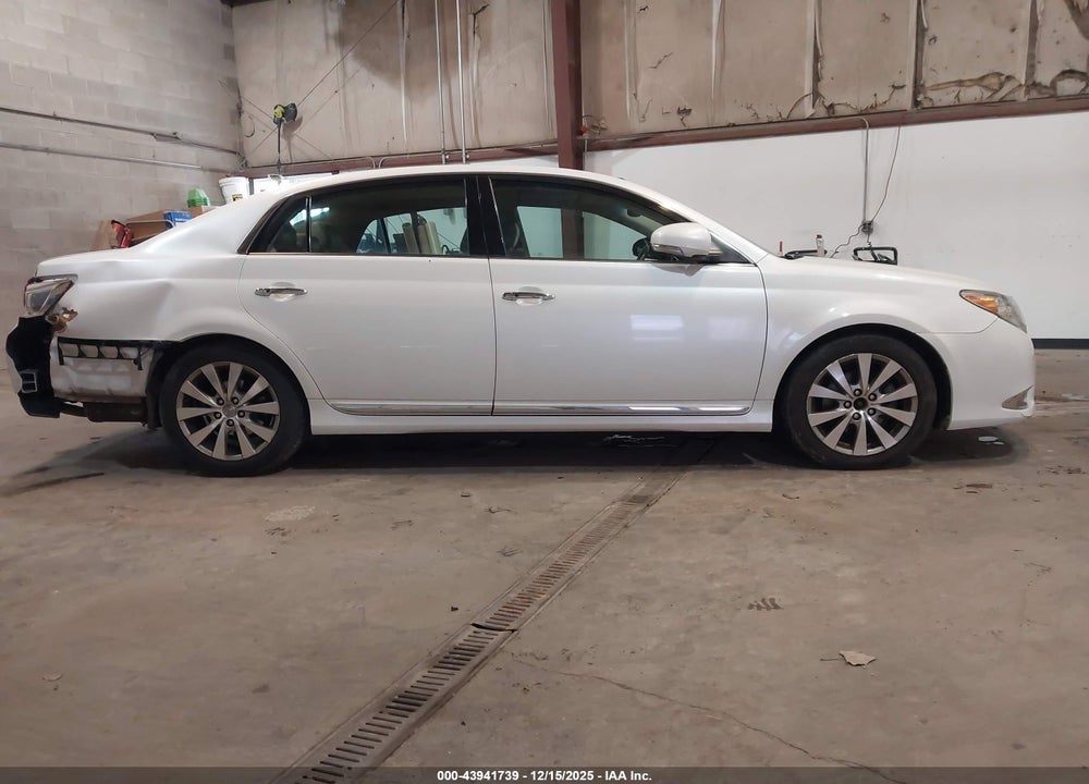 2011 TOYOTA AVALON LIMITED VIN: 4T1BK3DB8BU429913