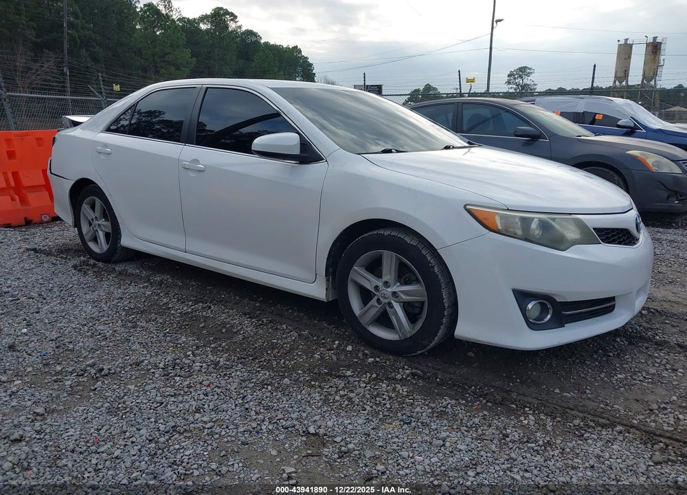 2012 TOYOTA CAMRY SE VIN: 4T1BF1FK3CU101161