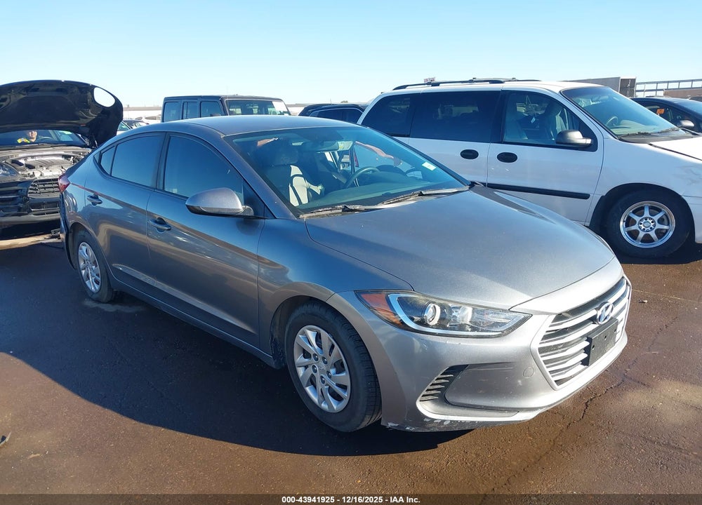 2017 HYUNDAI ELANTRA SE VIN: KMHD74LF1HU092272