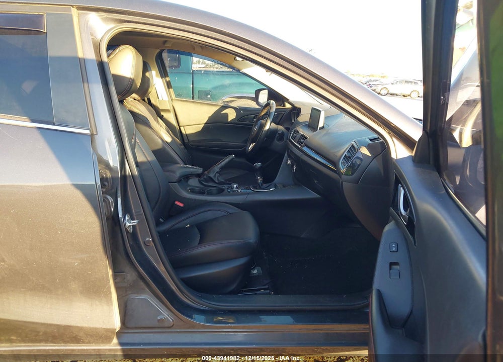 2014 MAZDA 3 I GRAND TOURING VIN: JM1BM1W78E1180871