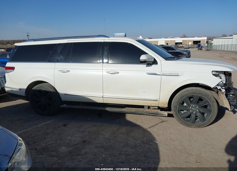 2022 LINCOLN NAVIGATOR RESERVE L VIN: 5LMJJ3LT3NEL07528