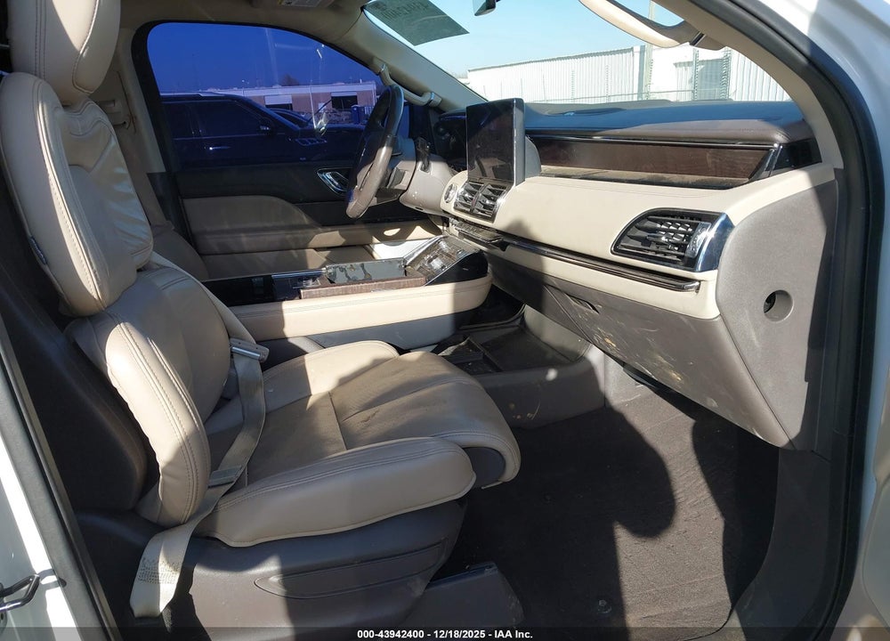 2022 LINCOLN NAVIGATOR RESERVE L VIN: 5LMJJ3LT3NEL07528