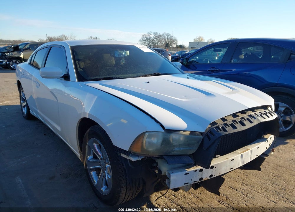 2011 DODGE CHARGER VIN: 2B3CL3CG2BH548077