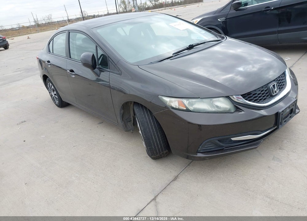 2013 HONDA CIVIC LX VIN: 19XFB2F5XDE027688