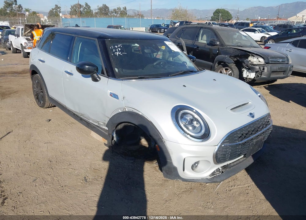 2020 MINI CLUBMAN COOPER S VIN: WMWLV7C01L2L88817