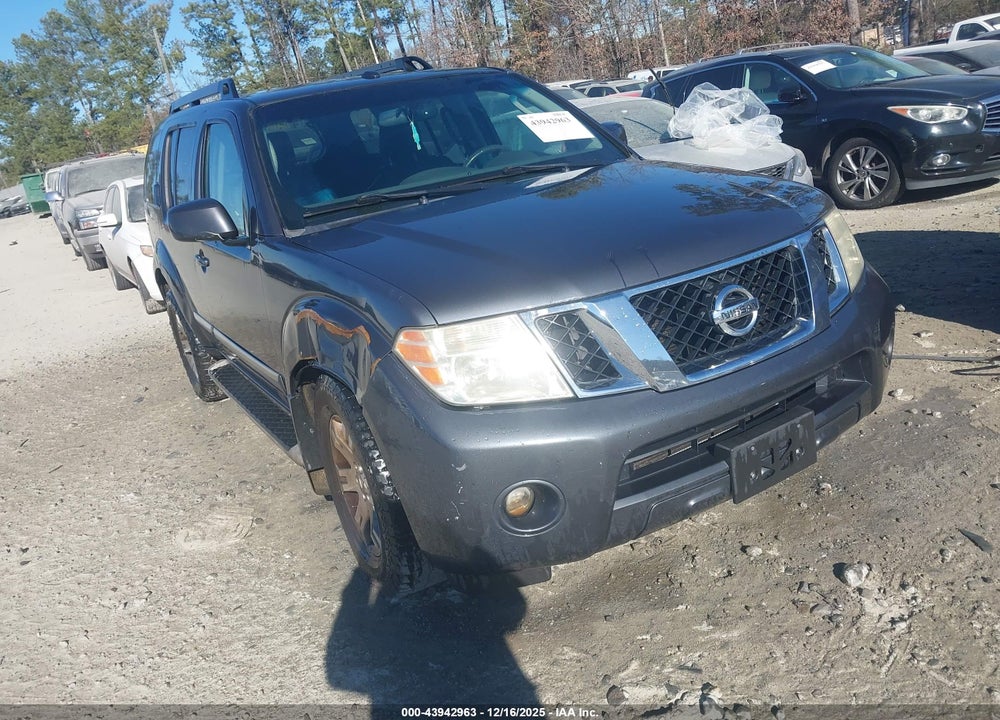 2011 NISSAN PATHFINDER SILVER VIN: 5N1AR1NB5BC611844