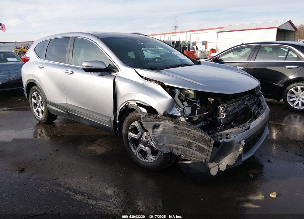 2018 HONDA CR-V EX VIN: 5J6RW1H55JA008659