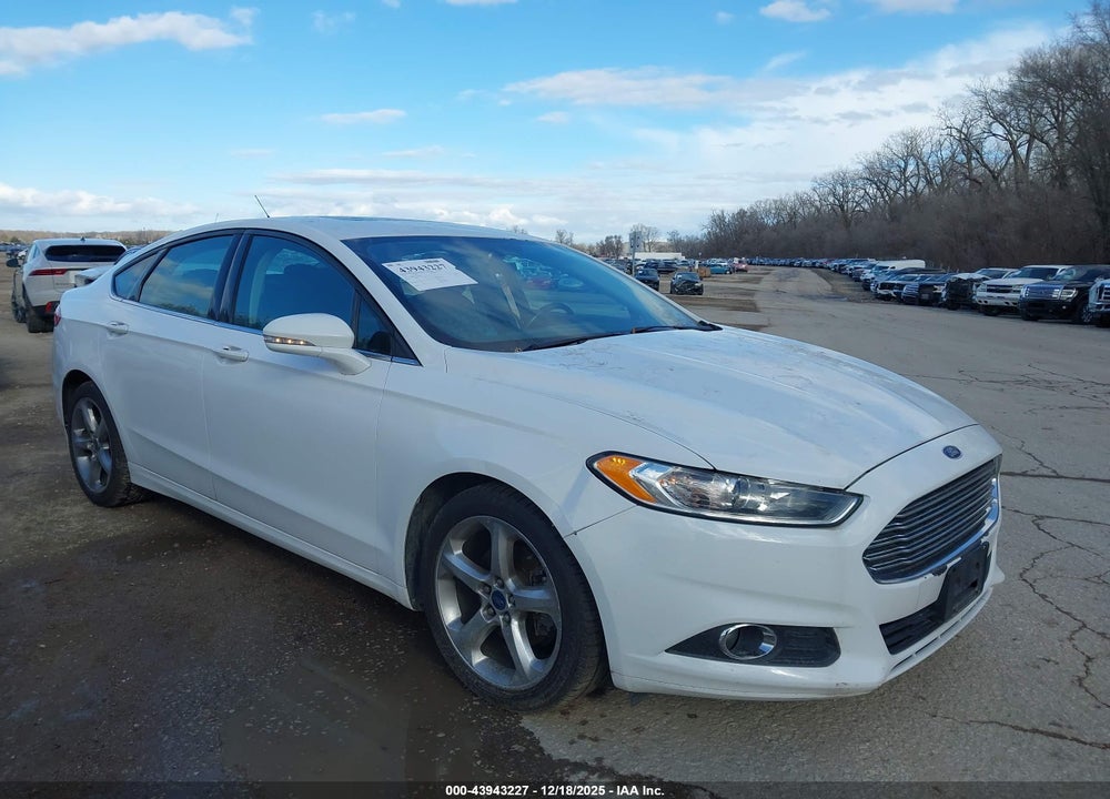 2014 FORD FUSION SE VIN: 3FA6P0HD9ER396813