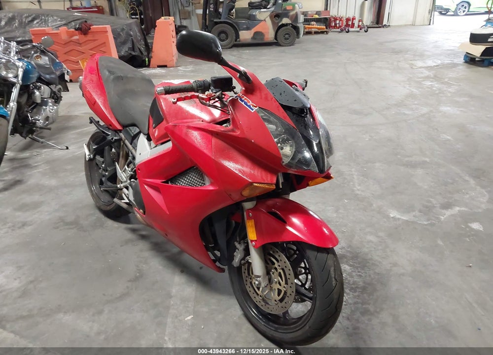 2002 HONDA VFR800 VIN: JH2RC46172M401909