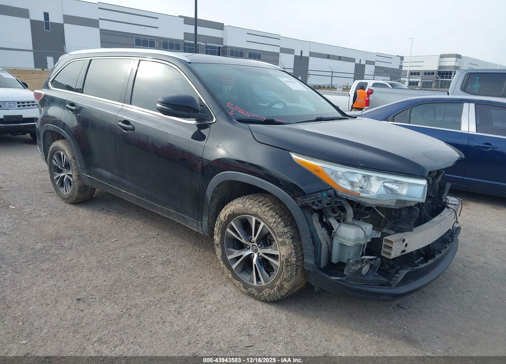 2016 TOYOTA HIGHLANDER XLE V6 VIN: 5TDKKRFH5GS504748