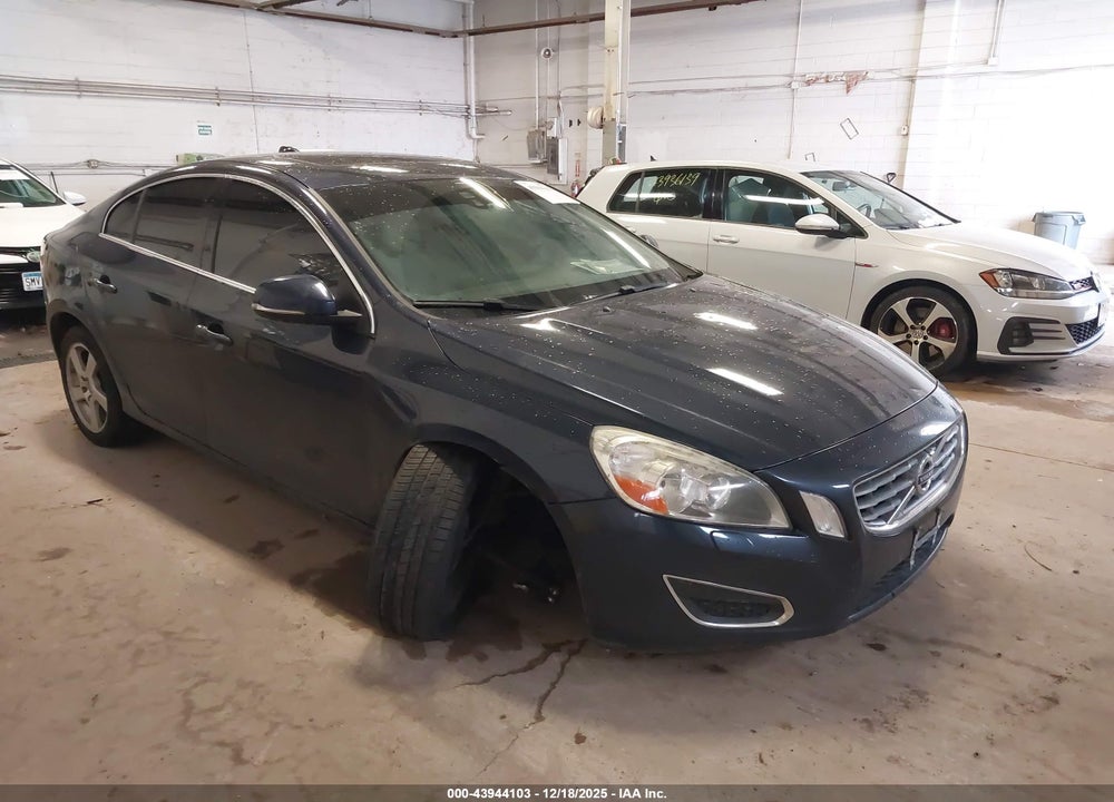 2013 VOLVO S60 T5/T5 PLATINUM/T5 PREMIER/T5 PREMIER PLUS VIN: YV1612FH1D2174003