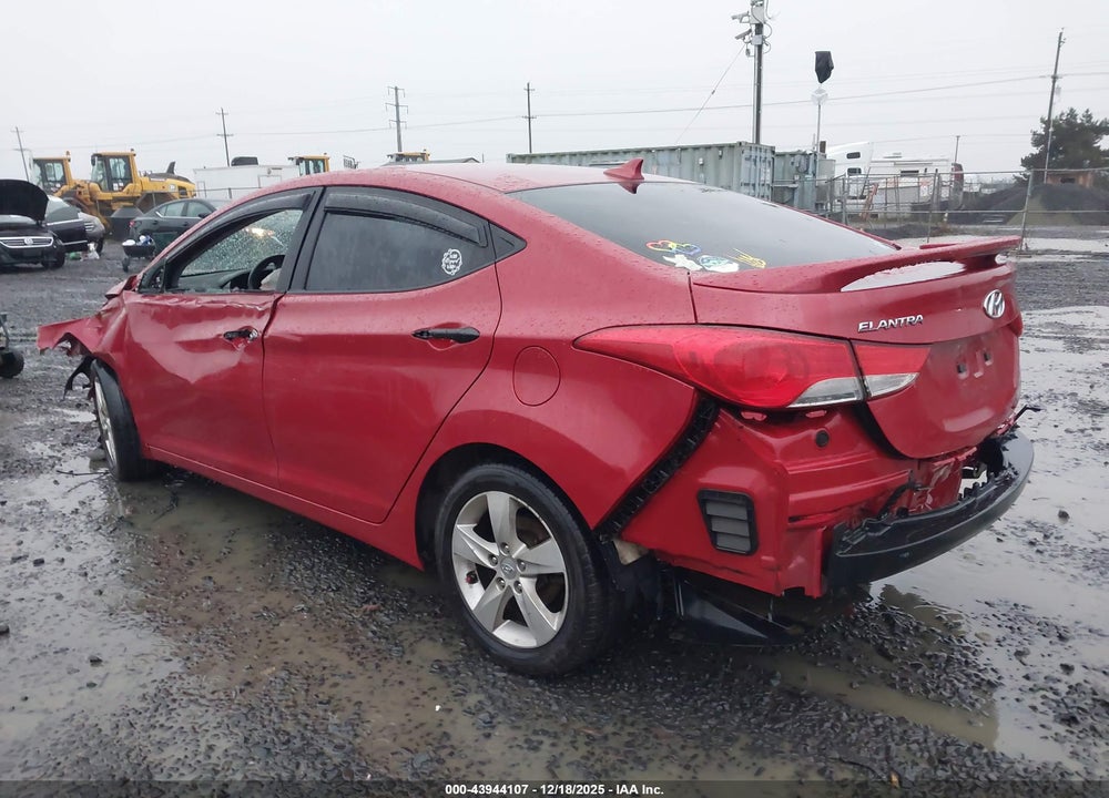2013 HYUNDAI ELANTRA GLS VIN: KMHDH4AE9DU984917