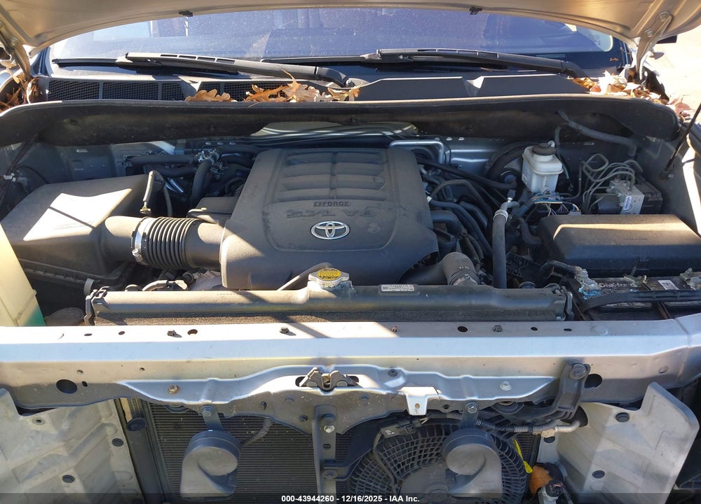2013 TOYOTA SEQUOIA SR5 5.7L V8 VIN: 5TDZY5G13DS048977