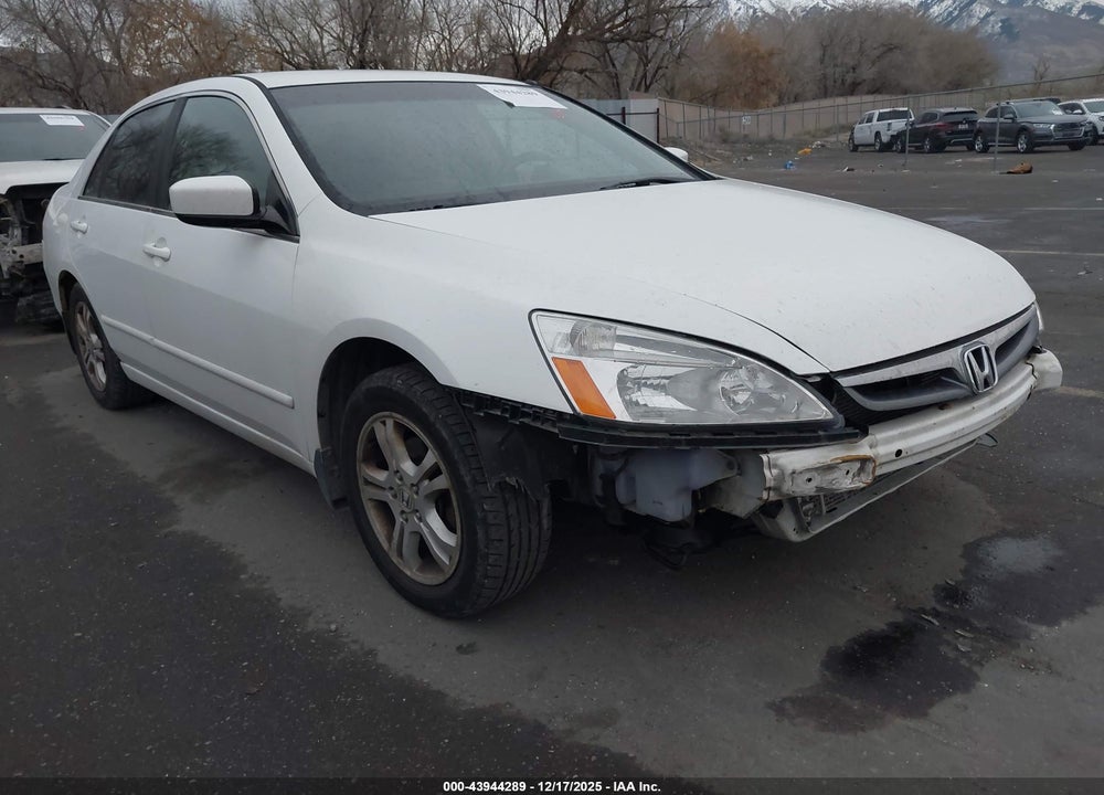 2006 HONDA ACCORD 2.4 SE VIN: 1HGCM563X6A001824