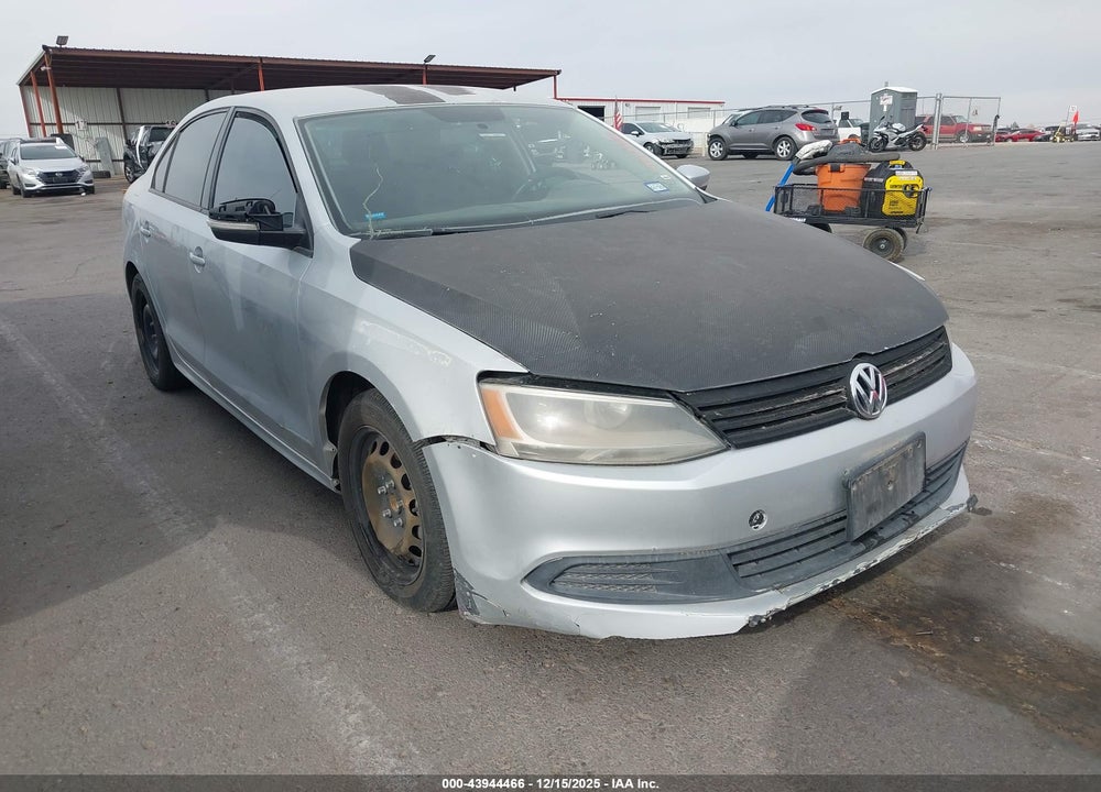 2014 VOLKSWAGEN JETTA 1.8T SE VIN: 3VWD17AJ5EM362521