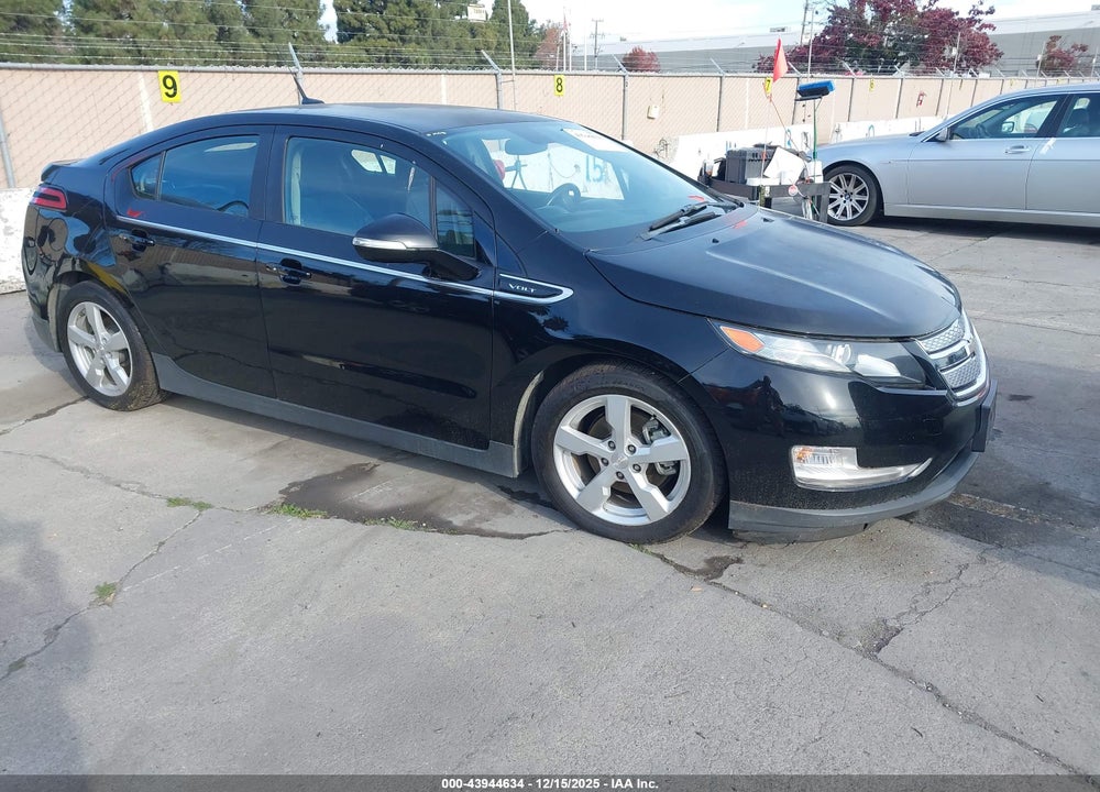 2013 CHEVROLET VOLT VIN: 1G1RH6E40DU141348