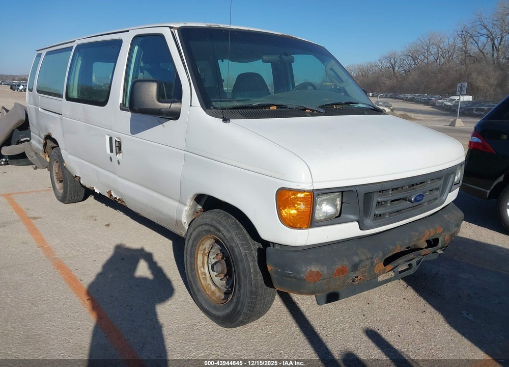 2007 FORD E-350 SUPER DUTY XL/XLT VIN: 1FBSS31L47DB09355