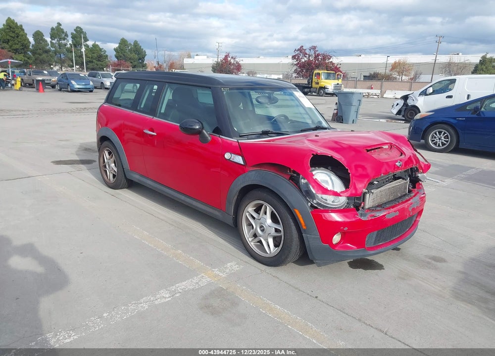 2010 MINI COOPER S CLUBMAN VIN: WMWMM3C56ATZ32716