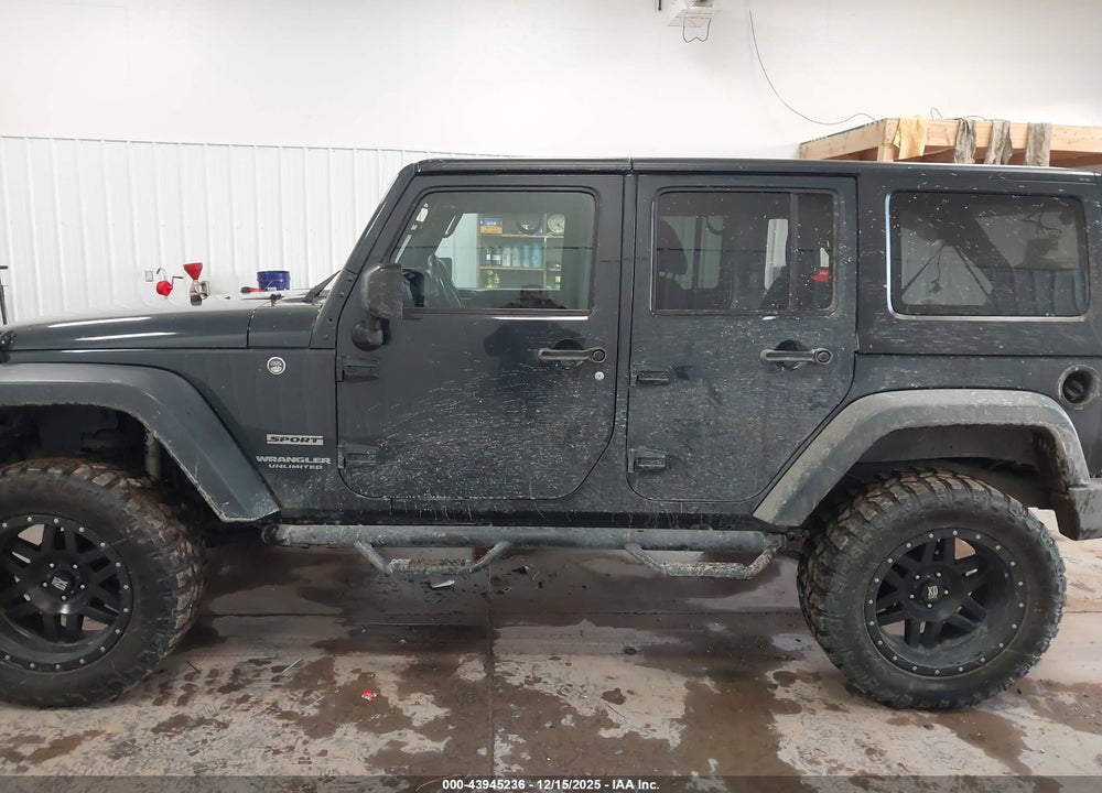 2017 JEEP WRANGLER UNLIMITED SPORT 4X4 VIN: 1C4BJWDG1HL535946