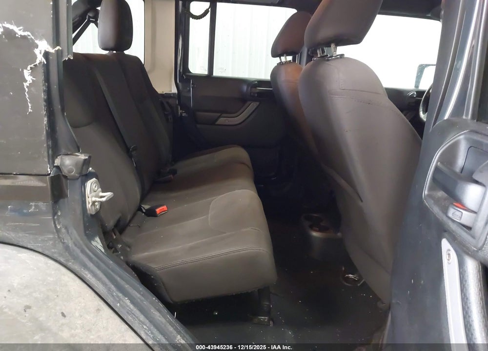 2017 JEEP WRANGLER UNLIMITED SPORT 4X4 VIN: 1C4BJWDG1HL535946