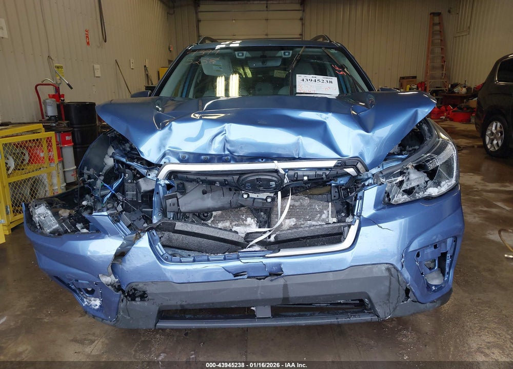 2020 SUBARU FORESTER PREMIUM VIN: JF2SKAJCXLH545390