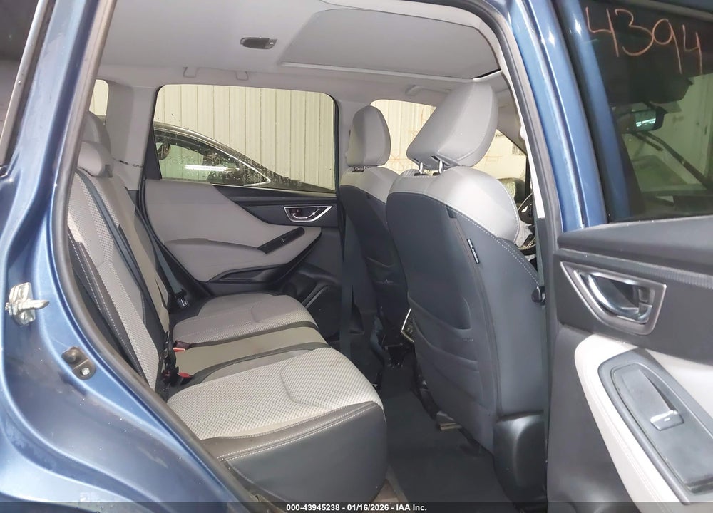 2020 SUBARU FORESTER PREMIUM VIN: JF2SKAJCXLH545390