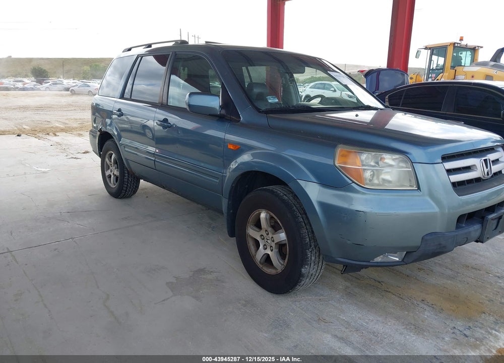 2006 HONDA PILOT EX-L VIN: 2HKYF18556H535134