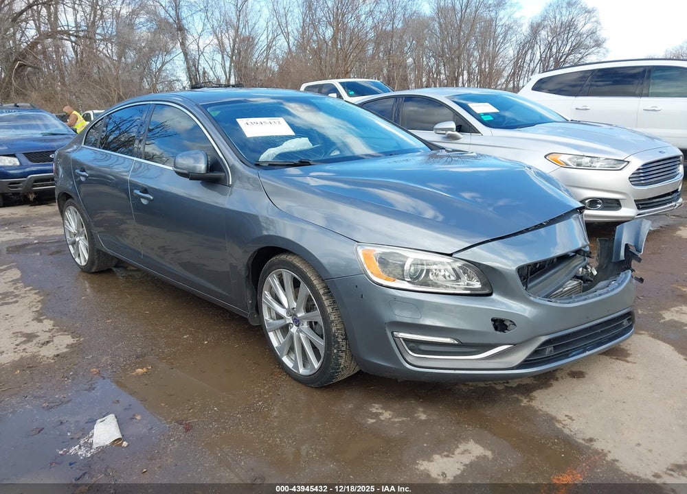 2017 VOLVO S60 INSCRIPTION T5 PLATINUM VIN: LYV402HMXHB127115