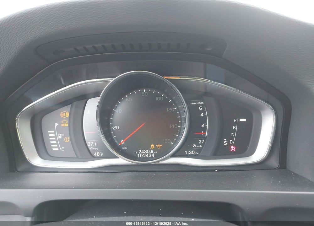 2017 VOLVO S60 INSCRIPTION T5 PLATINUM VIN: LYV402HMXHB127115