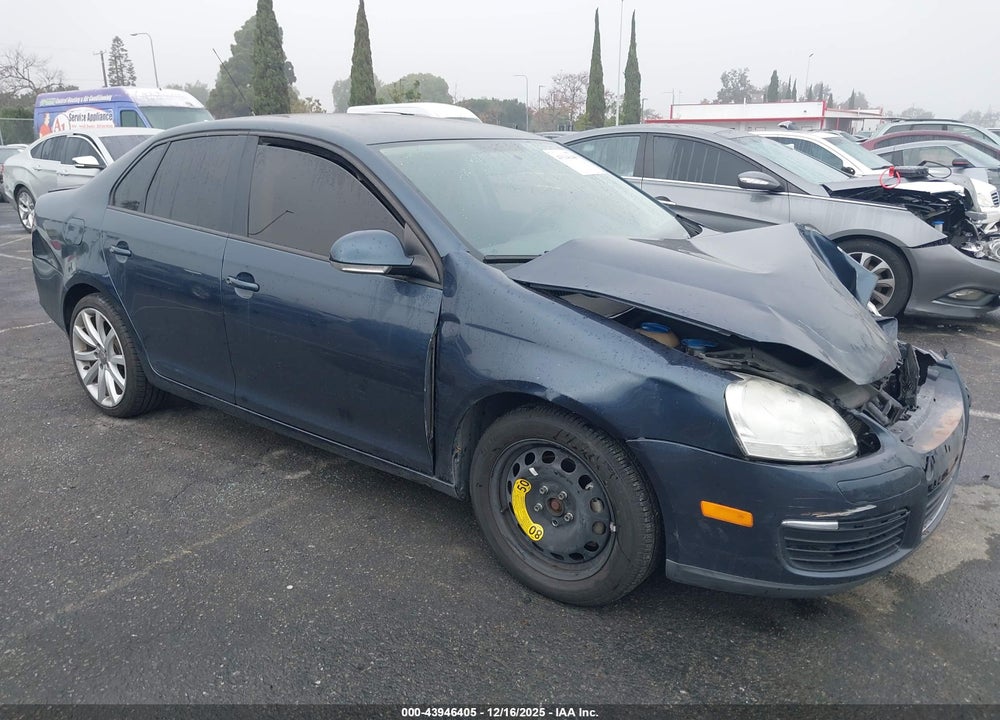 2010 VOLKSWAGEN JETTA LIMITED EDITION VIN: 3VWAZ7AJ2AM104558