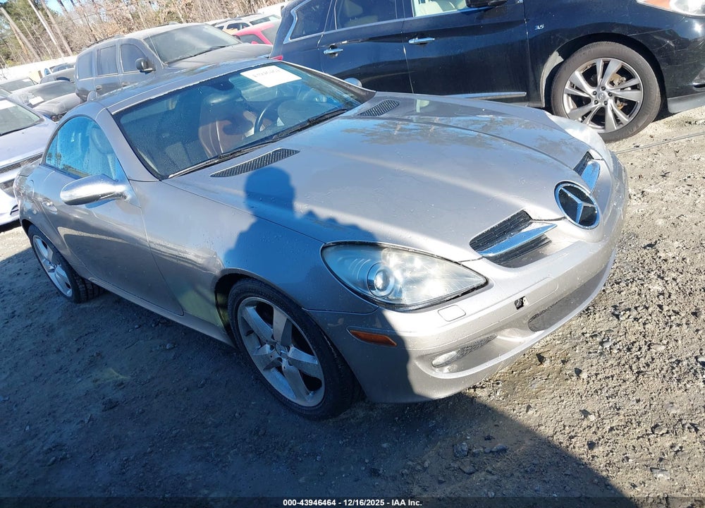 2005 MERCEDES-BENZ SLK 350 VIN: WDBWK56FX5F030039