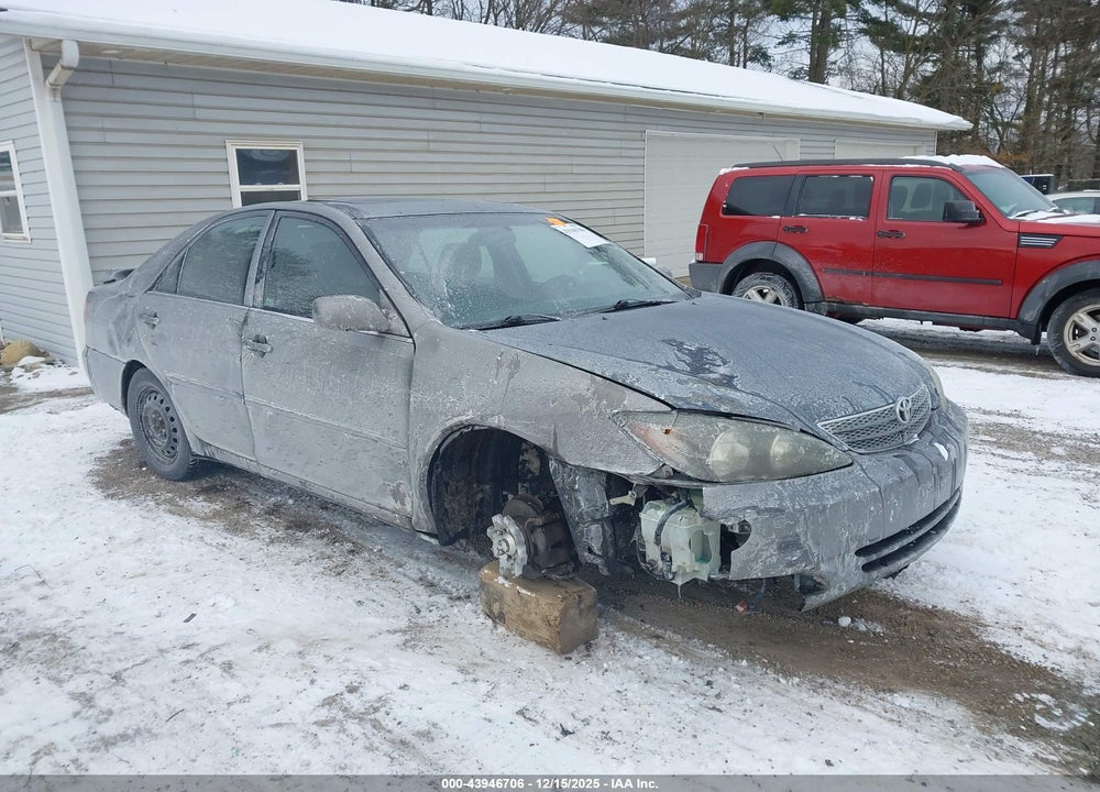 2002 TOYOTA CAMRY SE VIN: JTDBE32K820082573