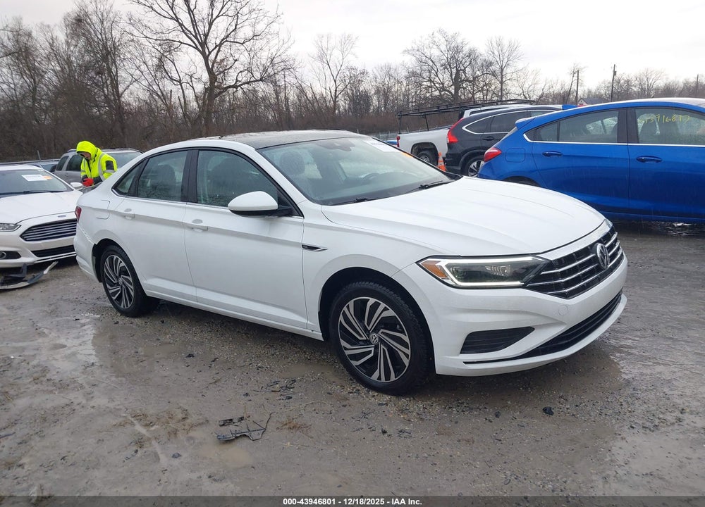 2020 VOLKSWAGEN JETTA 1.4T SEL VIN: 3VWEB7BU5LM020008