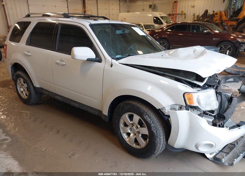 2011 FORD ESCAPE LIMITED VIN: 1FMCU9EG9BKC48939