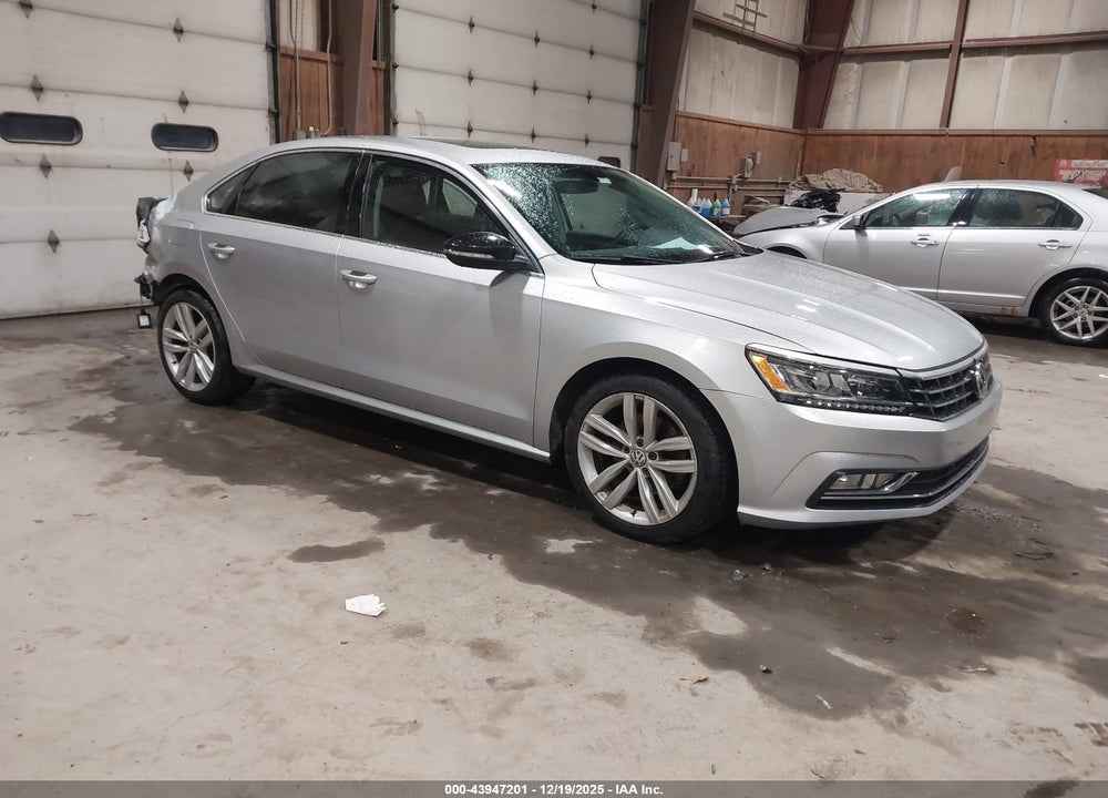 2018 VOLKSWAGEN PASSAT 2.0T SE VIN: 1VWBA7A3XJC001693