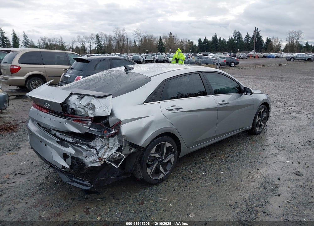2021 HYUNDAI ELANTRA SEL VIN: 5NPLN4AG5MH042075