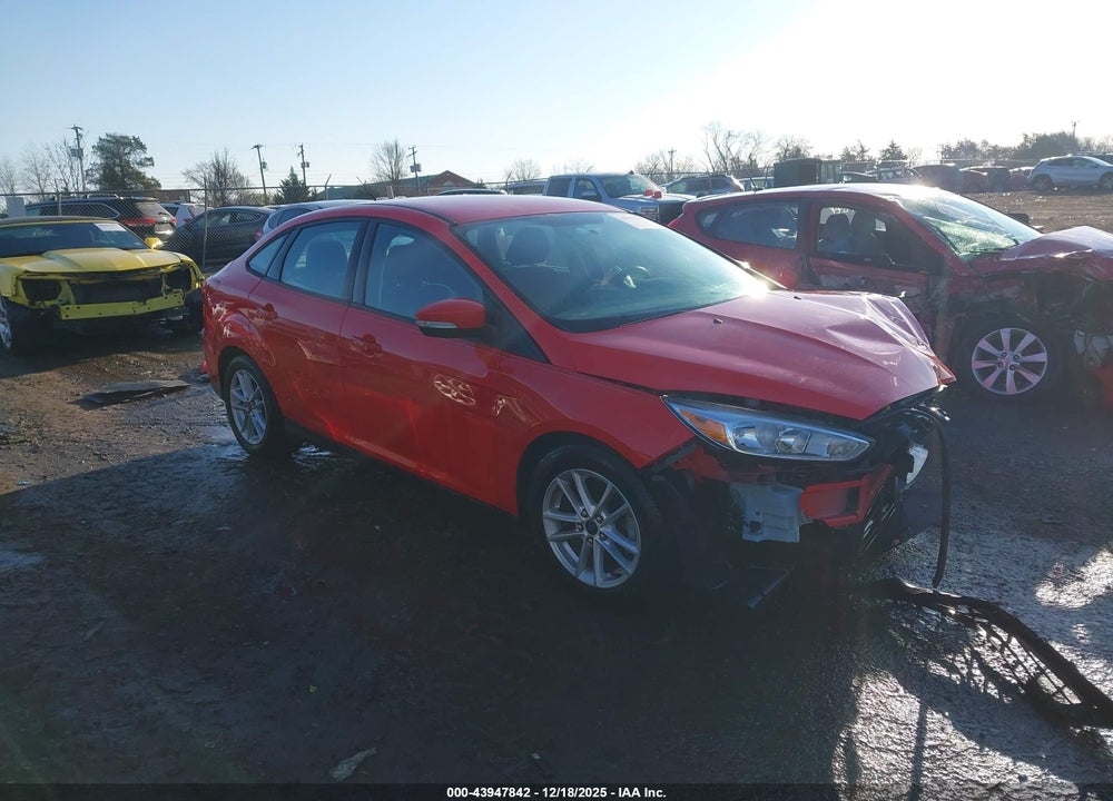2016 FORD FOCUS SE VIN: 1FADP3F29GL232327