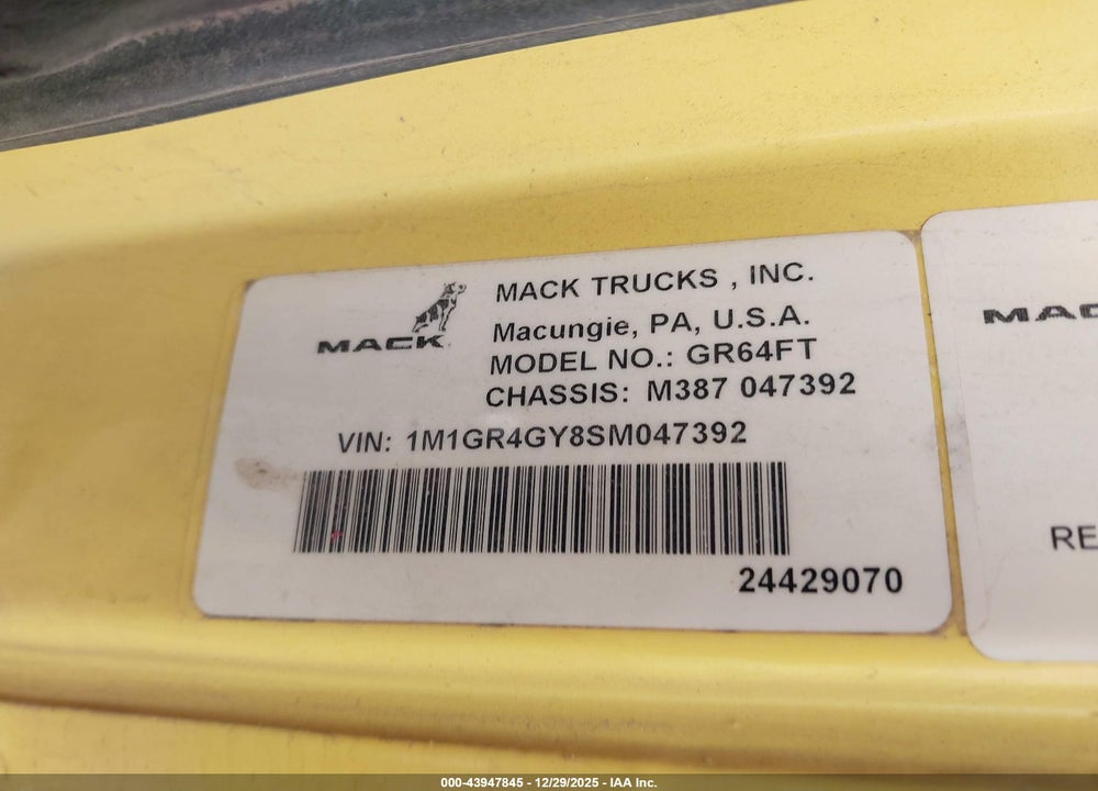 2025 MACK GRANITE VIN: 1M1GR4GY8SM047392