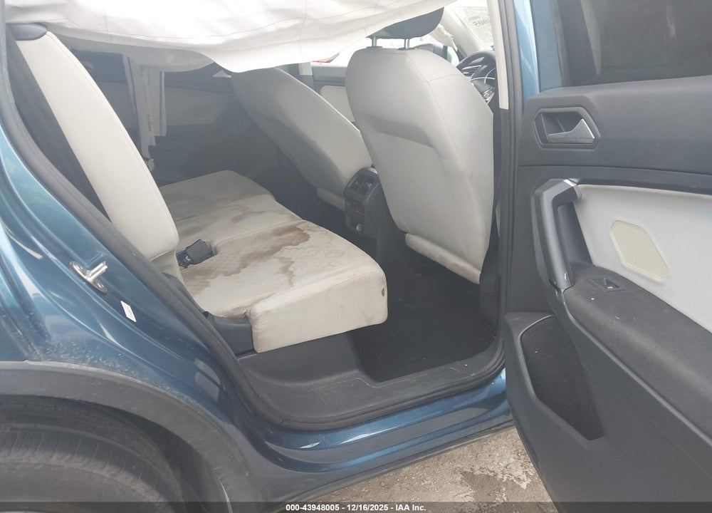 2019 VOLKSWAGEN TIGUAN 2.0T S VIN: 3VV1B7AX8KM126076