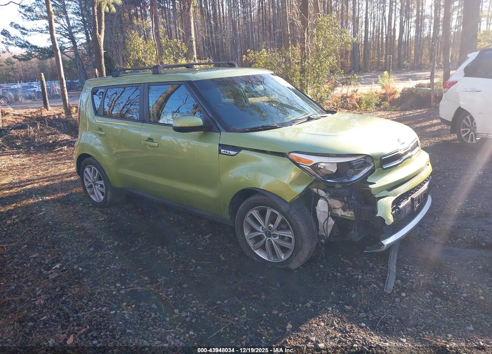 2018 KIA SOUL + VIN: KNDJP3A50J7888222