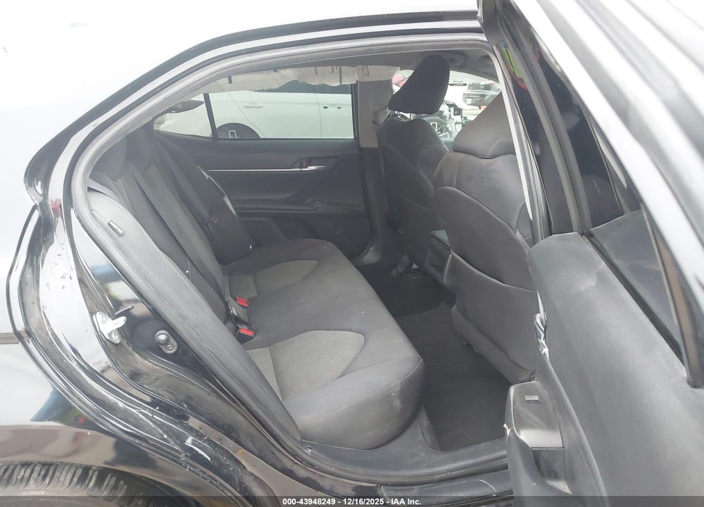 2022 TOYOTA CAMRY LE VIN: 4T1C11AK6NU675539