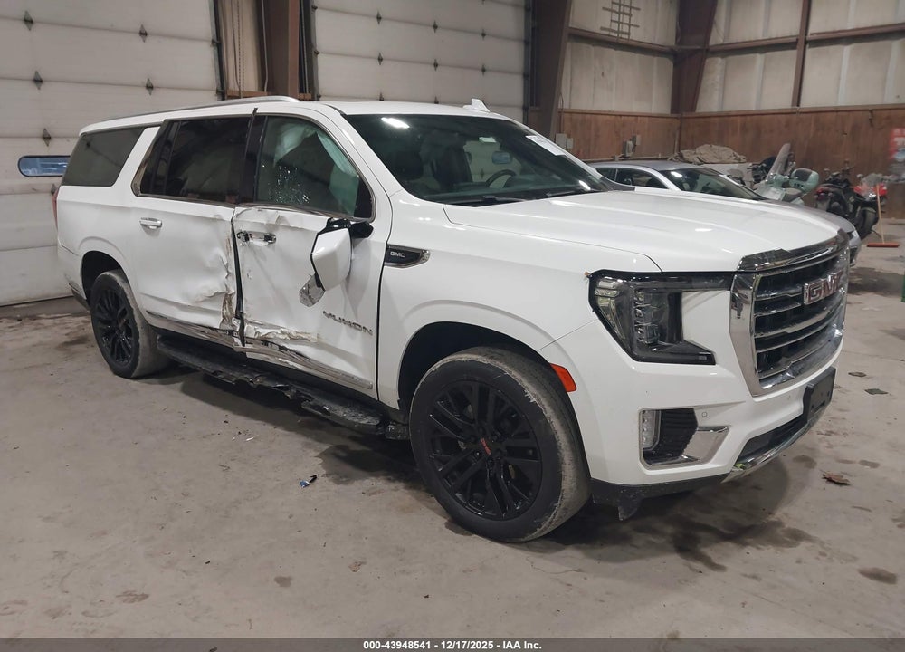 2021 GMC YUKON XL 4WD SLT VIN: 1GKS2GKD5MR417275