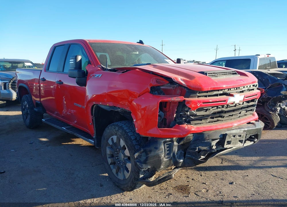 2024 CHEVROLET SILVERADO 2500HD 4WD  STANDARD BED CUSTOM VIN: 1GC5YMEY8RF113824